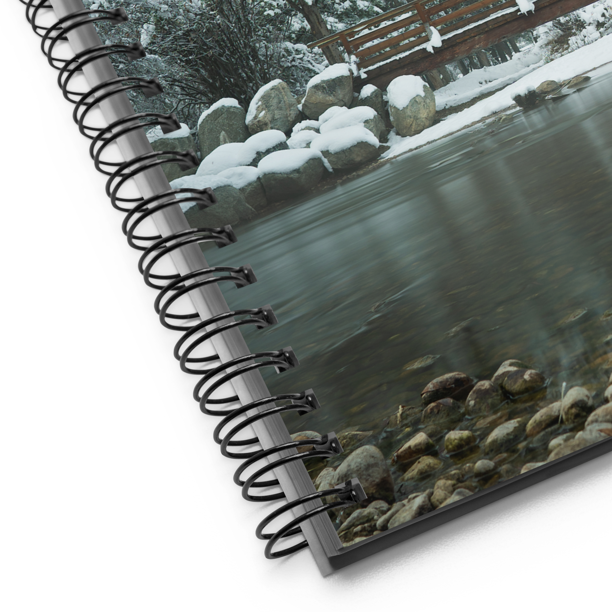 Winter Scenery Notebook: Capture the Magic of Wyoming