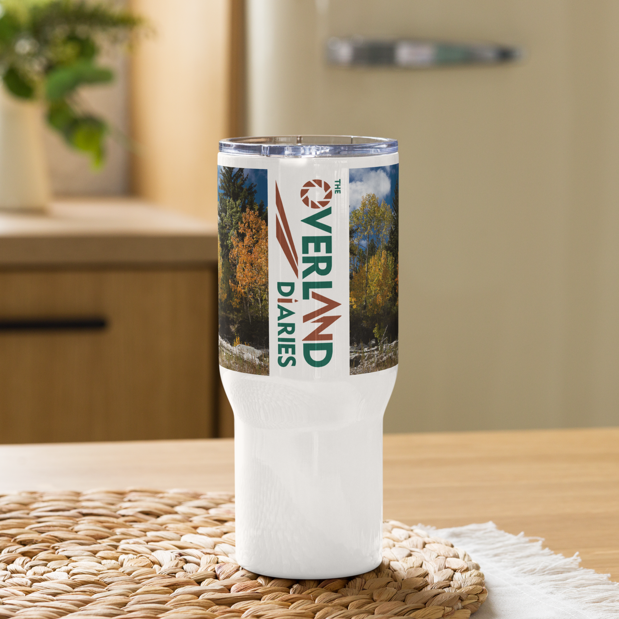 Fall Scenery Travel mug With a Handle