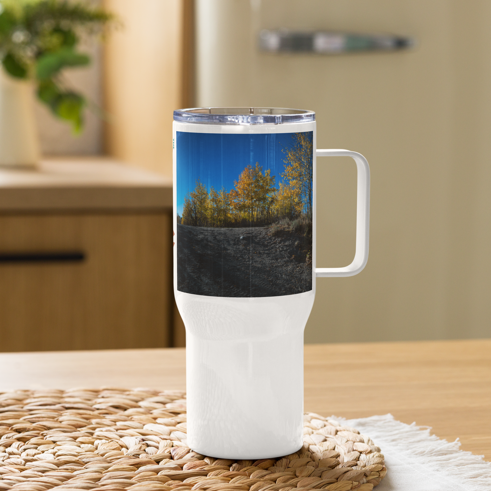 Fall Scenery Travel mug With a Handle