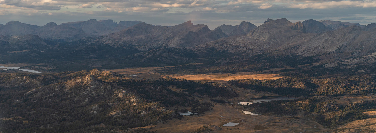 Flying Over the Wind River Range: A Hymn in the Wyoming Skies