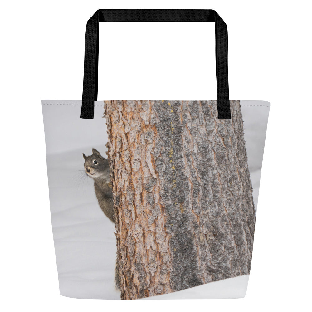 Squirrel-Inspired Large Tote Bags: Capture the Wild Charm of Wyoming’s Boyd Skinner Park