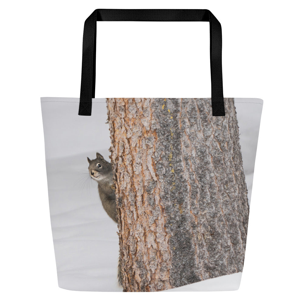 Squirrel-Inspired Large Tote Bags: Capture the Wild Charm of Wyoming’s Boyd Skinner Park