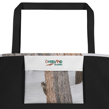 Squirrel-Inspired Large Tote Bags: Capture the Wild Charm of Wyoming’s Boyd Skinner Park