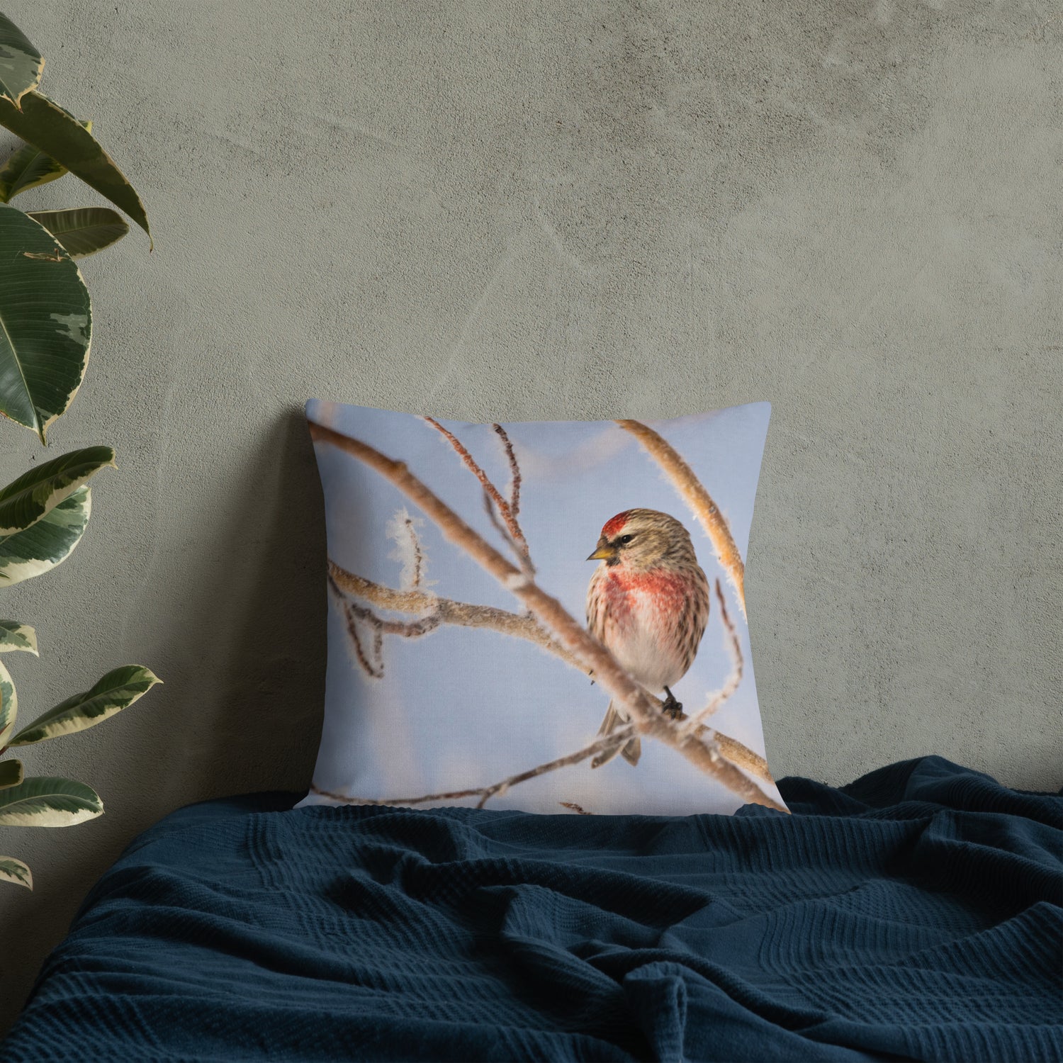 Common Redpoll Premium Pillow