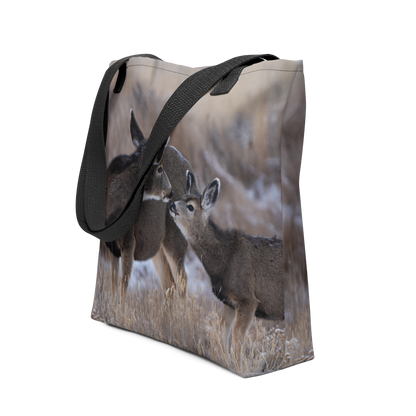 Deer Kissing Tote bag