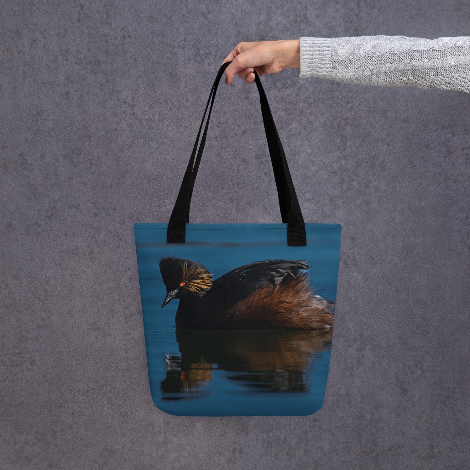 Eered Grebe Tote bag