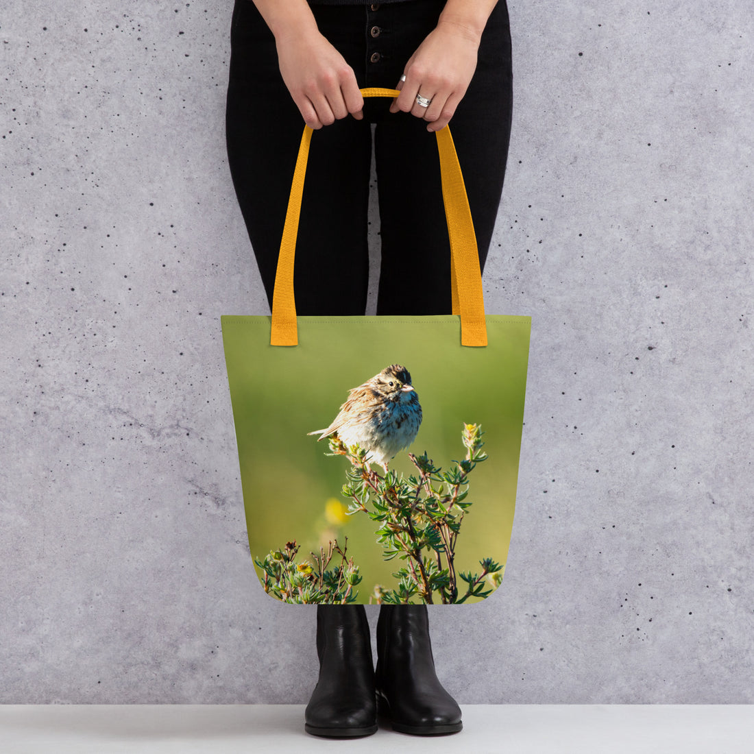 Song Sparrow Tote bag