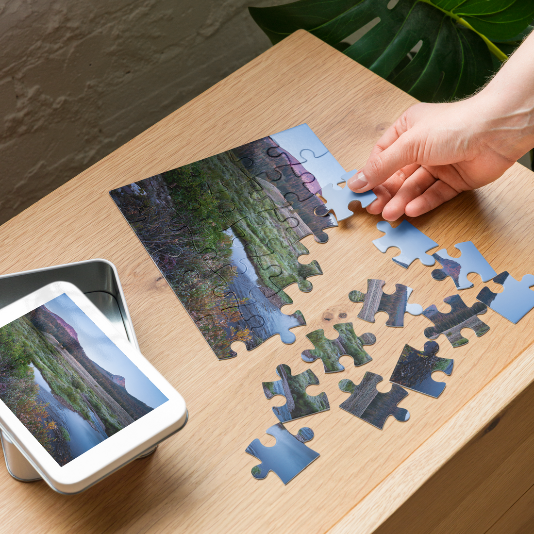 Wyoming Range Jigsaw puzzle with tin