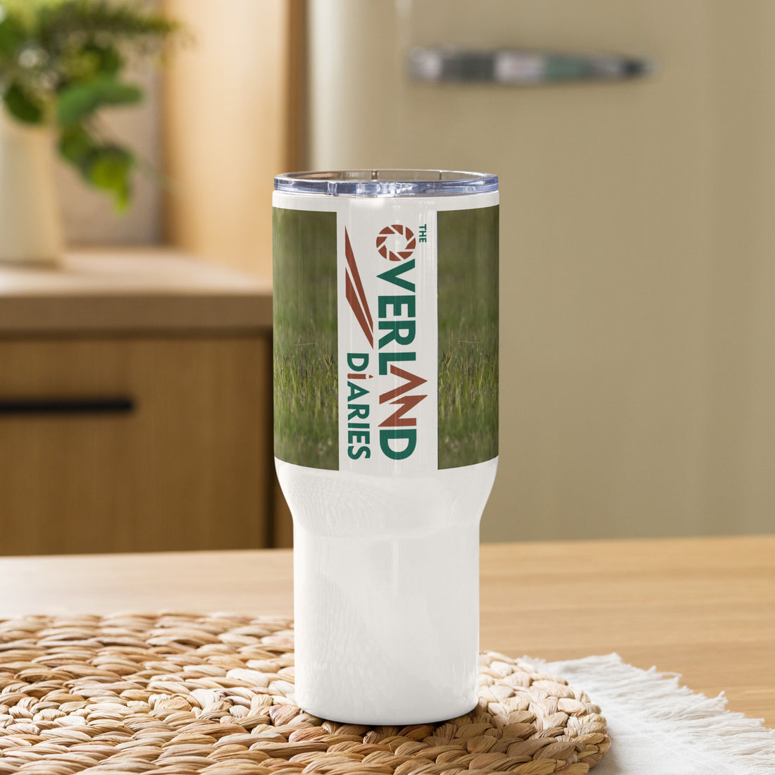 Long Bill Travel mug with a handle