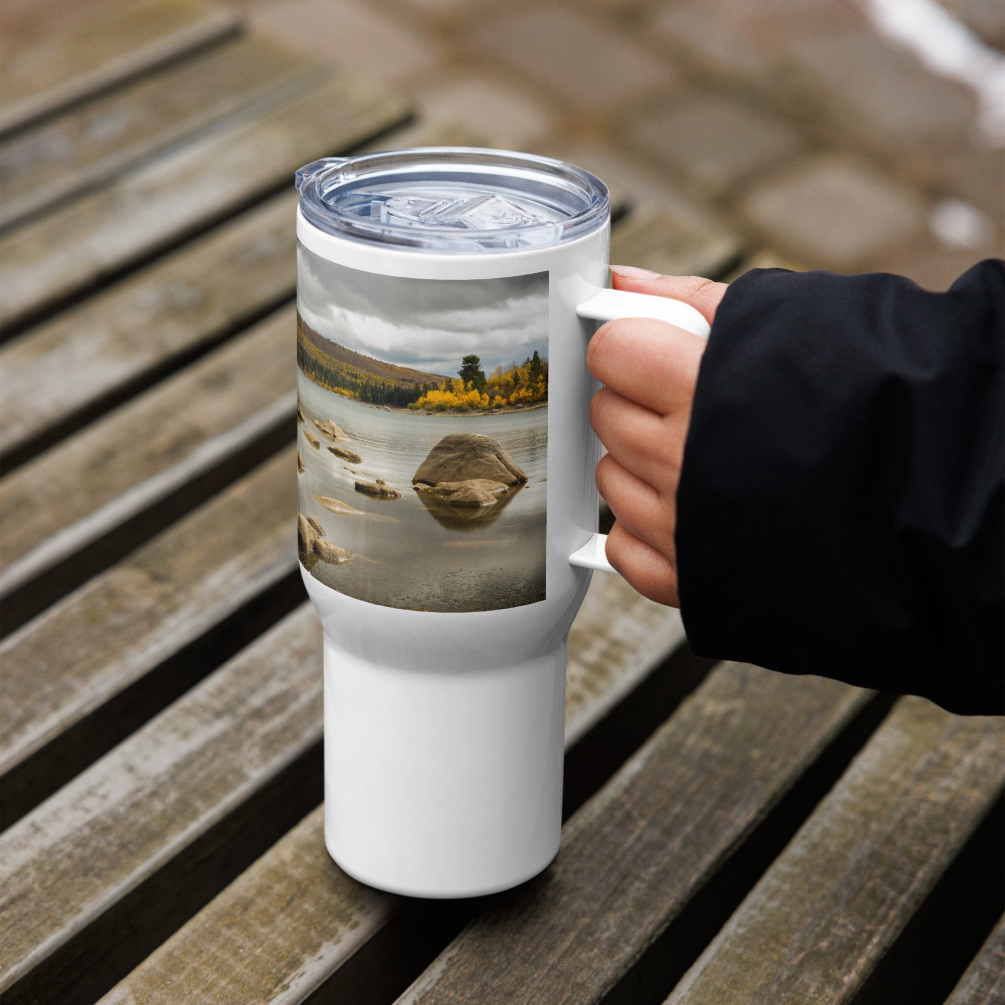 Fall Lake Scenery Travel mug With a Handle