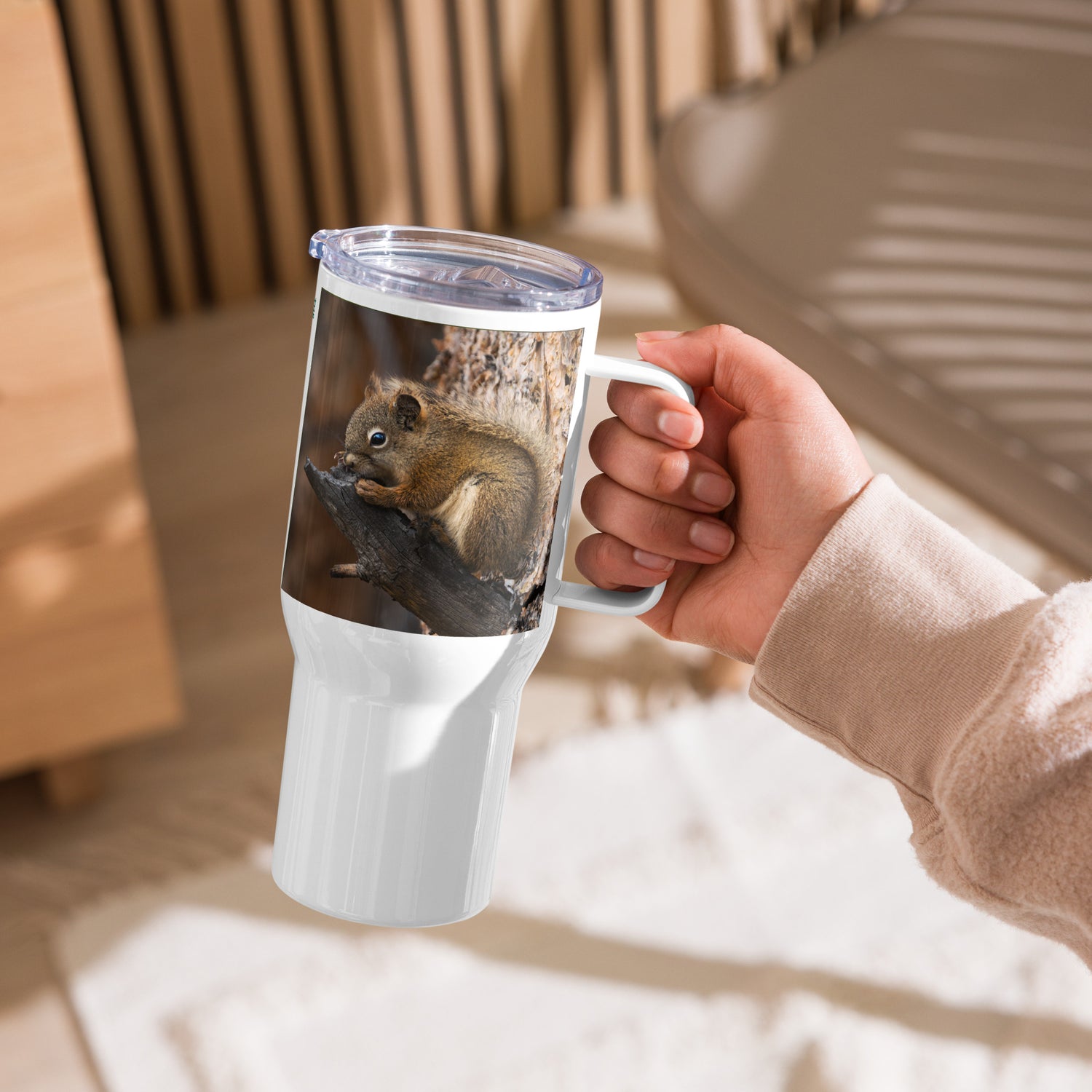 Squirrel Travel mug with a handle