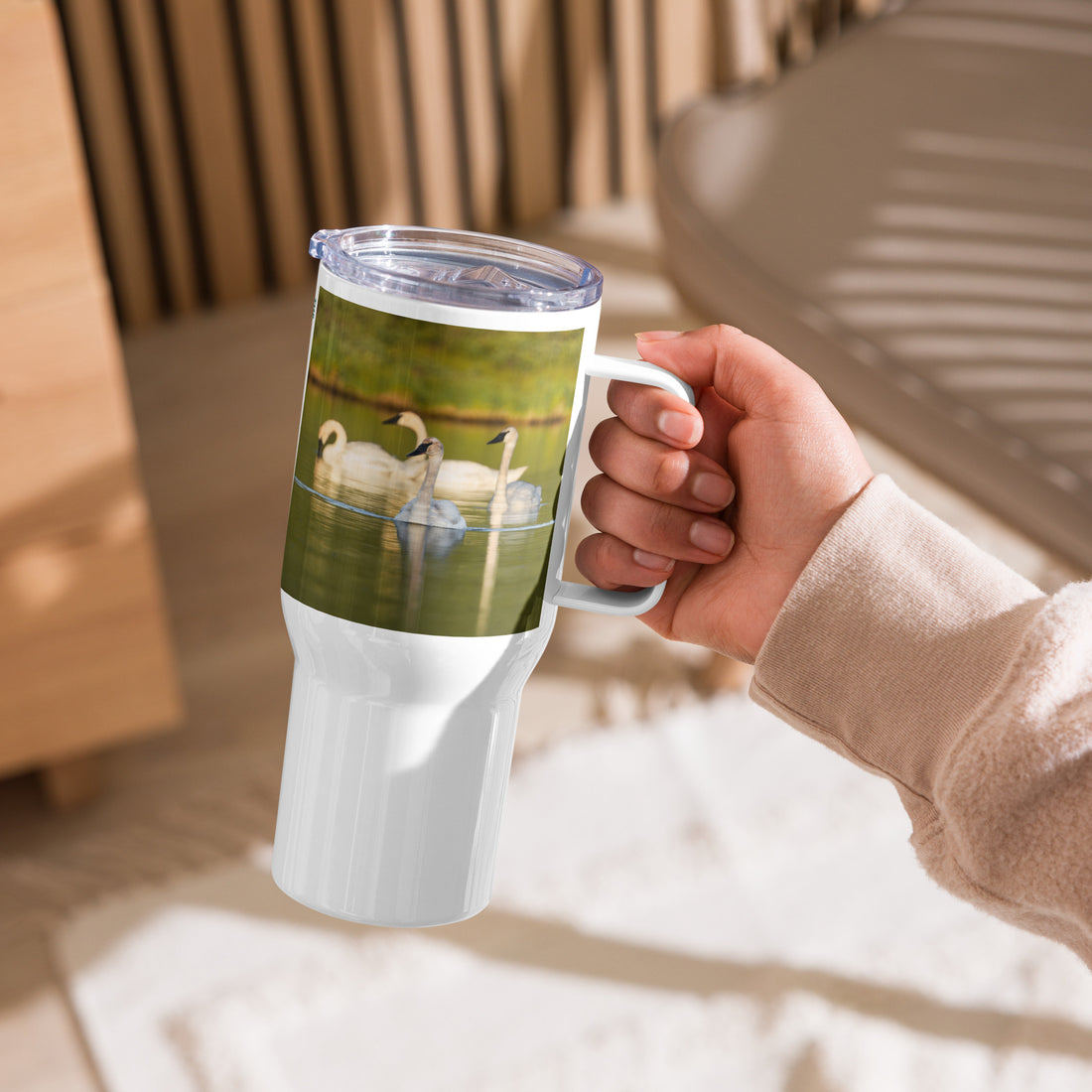 Swans Travel mug with a handle