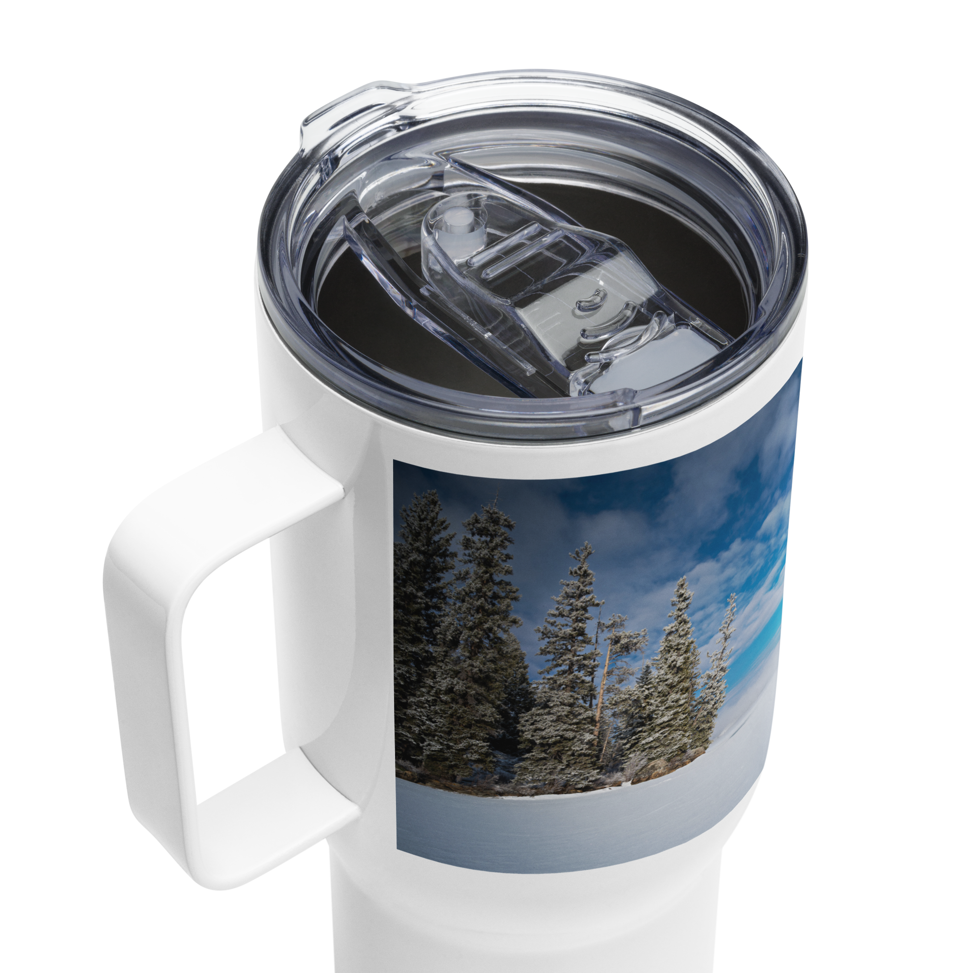 A Christmas Eve Sunrise: The Travel Mug for Moments of Reflection and Tranquility