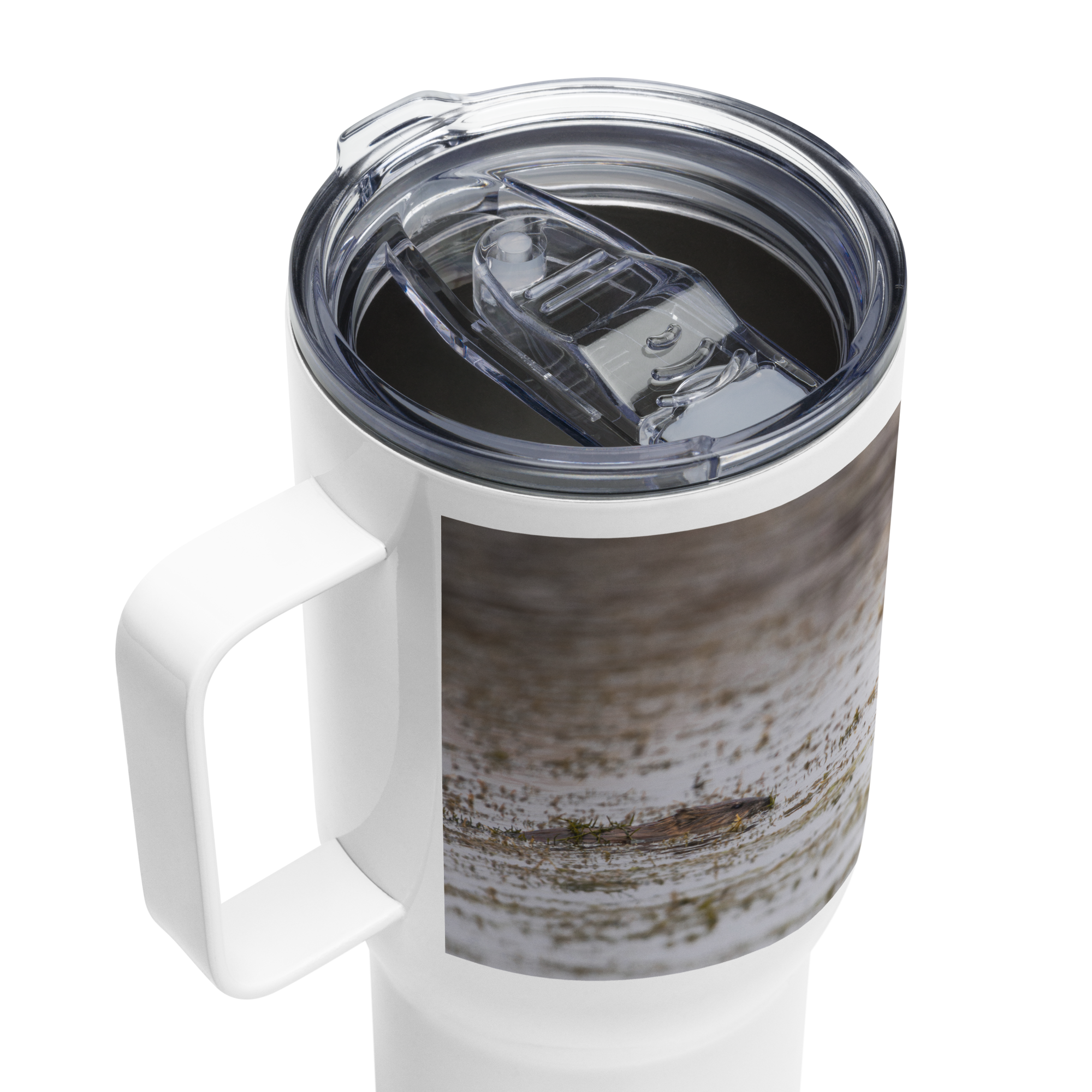 Muskrat Travel mug with a handle