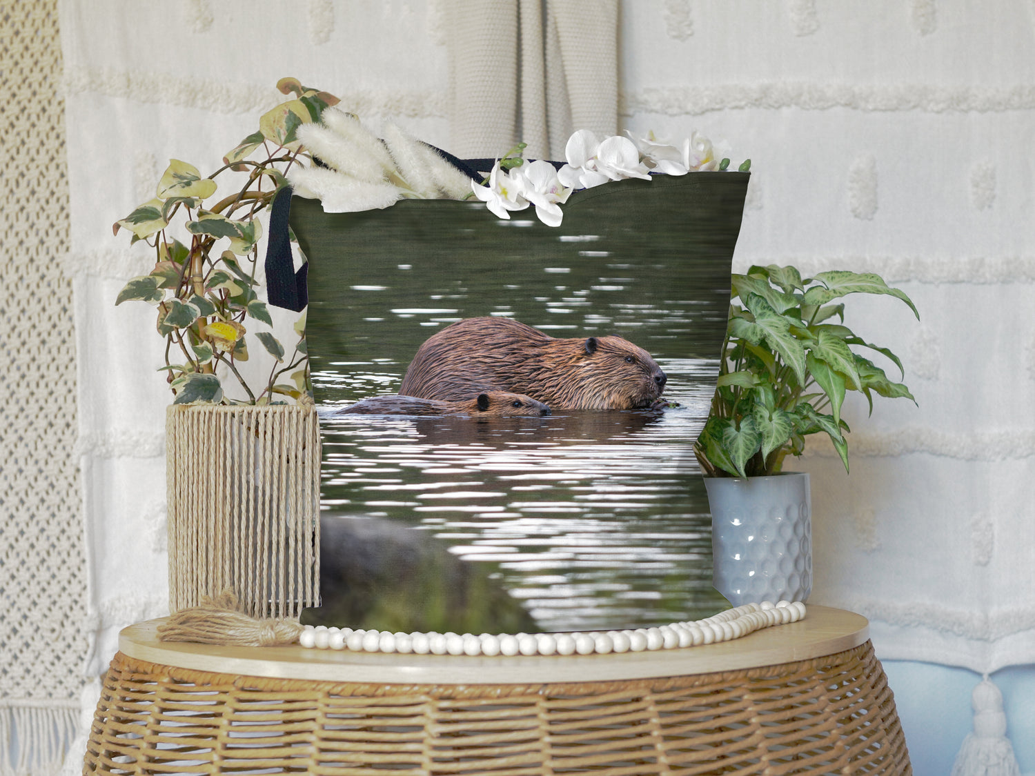 Beaver All-Over Print Large Tote Bag